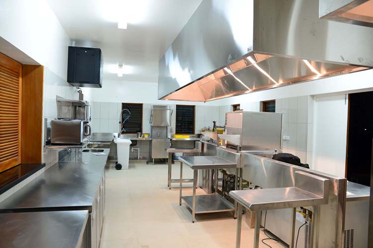 Lomani Island Resort